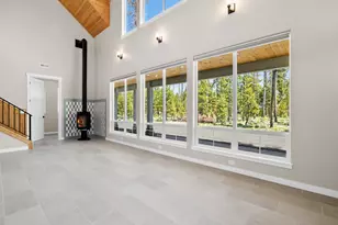 16932 Upland Rd, Bend, OR 97707 - Photo 12