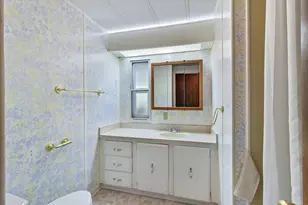 301 Freeman Rd, Central Point, OR 97502 - Photo 20