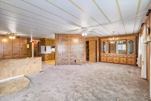 301 Freeman Rd, Central Point, OR 97502 - Photo 4