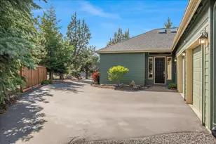 722 Golden Pheasant Dr, Redmond, OR 97756 - Photo 24