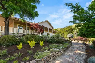 2809 Dead Indian Memorial Rd, Ashland, OR 97520 - Photo 42