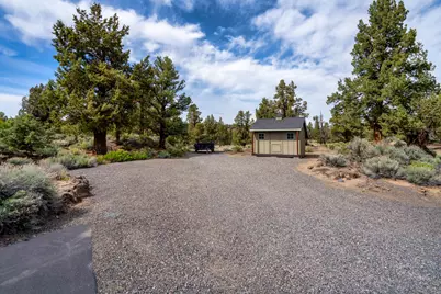 7170 NW River Springs Road, Redmond, OR 97756 - Photo 14