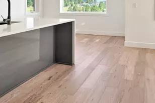 2580 N W Awbrey Point Cir, Bend, OR 97703 - Photo 20