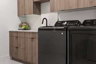 2580 N W Awbrey Point Cir, Bend, OR 97703 - Photo 72