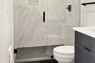 2580 N W Awbrey Point Cir, Bend, OR 97703 - Photo 26