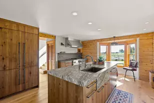 22311 McArdle Rd, Bend, OR 97702 - Photo 16