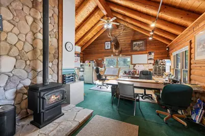 10744 Highway 62, Eagle Point, OR 97524 - Photo 6