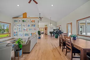 67076 Sunburst St, Bend, OR 97703 - Photo 14