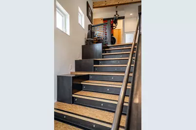 636 NW Portland Avenue, Bend, OR 97703 - Photo 26