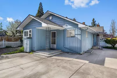 195 SE Roosevelt Avenue, Bend, OR 97702 - Photo 18