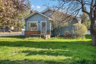 195 SE Roosevelt Avenue, Bend, OR 97702 - Photo 6