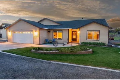 411 NW McDonald Road, Prineville, OR 97754 - Photo 2