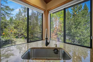 57815 Shagbark Ln, Sunriver, OR 97707 - Photo 12