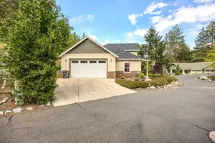 205 Oak Knoll Way, Jacksonville, OR 97530 - Photo 48