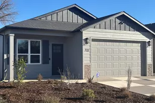 722 Dahl Pl, Medford, OR 97501 - Photo 1