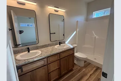 722 Dahl Place #17, Medford, OR 97501 - Photo 8