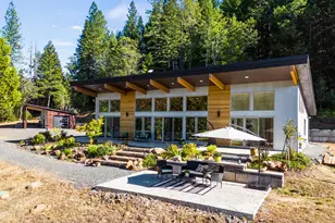 24100 E Evans Creek Rd, White City, OR 97503 - Photo 8