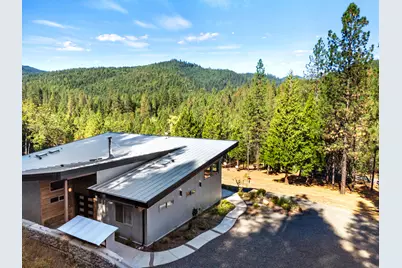 24100 E Evans Creek Road, White City, OR 97503 - Photo 8