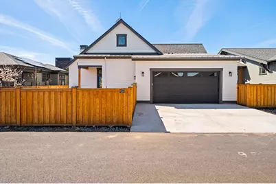 282 W Lundgren Mill Drive, Sisters, OR 97759 - Photo 28