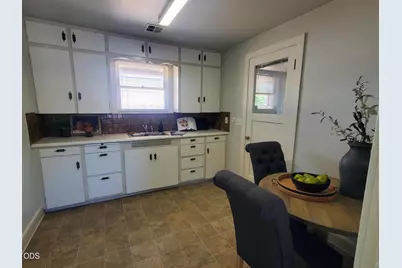 1204 W Main Street, Medford, OR 97501 - Photo 18