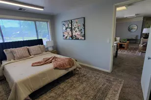 1204 W Main St, Medford, OR 97501 - Photo 20