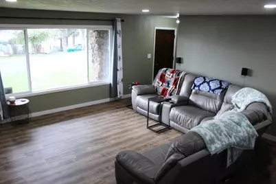 2003 Carlson Drive, Klamath Falls, OR 97603 - Photo 6