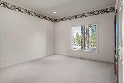 1047 NW Milton Court, Bend, OR 97703 - Photo 22