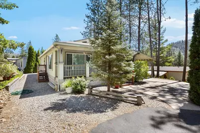 5648 Foothill Blvd #26, Grants Pass, OR 97526 - Photo 4