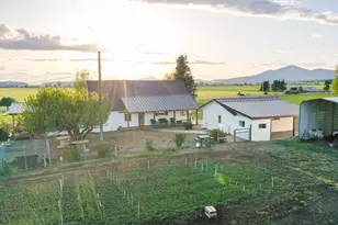 4664 N Mckay Rd, Prineville, OR 97754 - Photo 8
