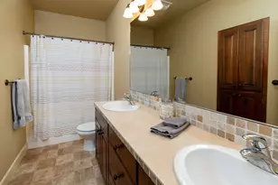 3143 NW Craftsman Dr, Bend, OR 97703 - Photo 16