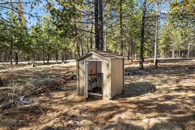 16052 Eagles Nest Road, La Pine, OR 97739 - Photo 6