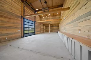 23636 Ten Barr Trl, Bend, OR 97701 - Photo 52