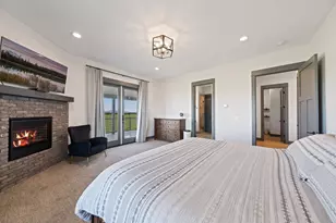 23636 Ten Barr Trl, Bend, OR 97701 - Photo 28