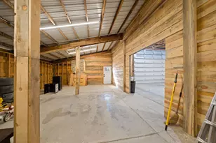 23636 Ten Barr Trl, Bend, OR 97701 - Photo 54