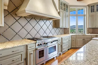 1918 Stevens Road, Eagle Point, OR 97524 - Photo 14