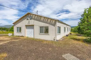 1918 Stevens Rd, Eagle Point, OR 97524 - Photo 70