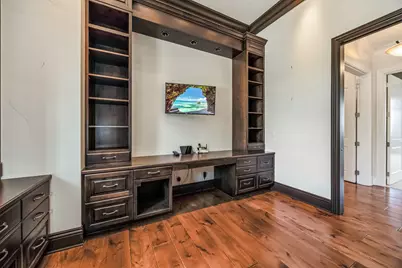 1918 Stevens Road, Eagle Point, OR 97524 - Photo 32