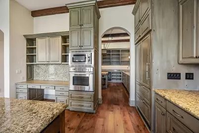 1918 Stevens Road, Eagle Point, OR 97524 - Photo 18