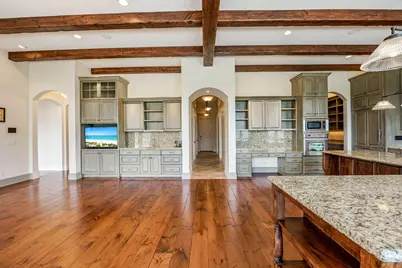 1918 Stevens Road, Eagle Point, OR 97524 - Photo 14