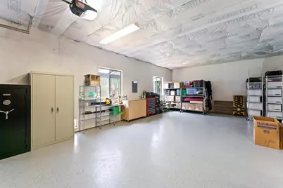 61556 Twin Lakes Loop, Bend, OR 97702 - Photo 18