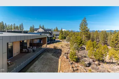 61913 Hosmer Lake Drive, Bend, OR 97702 - Photo 8