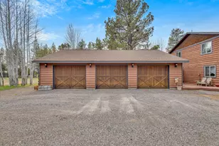 54445 Huntington Rd, Bend, OR 97707 - Photo 12