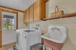54445 Huntington Rd, Bend, OR 97707 - Photo 64