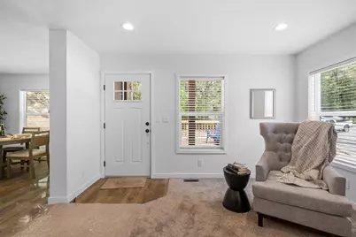 3995 E Evans Creek Road, Rogue River, OR 97537 - Photo 6