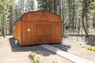 16925 Downey Rd, Bend, OR 97707 - Photo 30