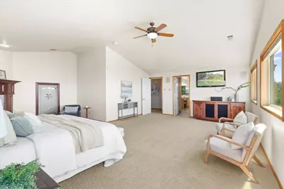 4002 Dry Creek Road, Medford, OR 97504 - Photo 18