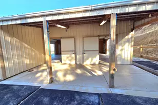 4002 Dry Creek Rd, Medford, OR 97504 - Photo 46