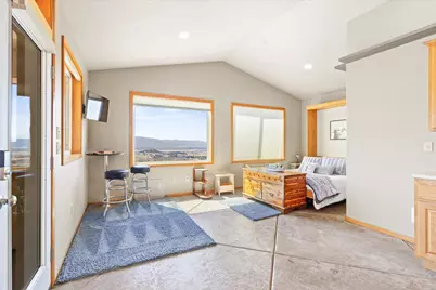 4002 Dry Creek Road, Medford, OR 97504 - Photo 44