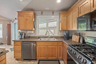 426 SE Cadet Ct, Grants Pass, OR 97527 - Photo 12