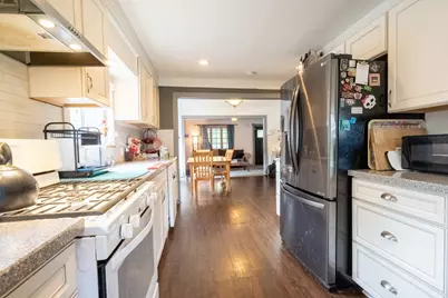 419 NW D Street, Grants Pass, OR 97526 - Photo 10